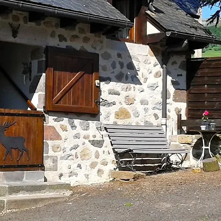 La Grange Du Cerf * Mandailles-Saint-Julien